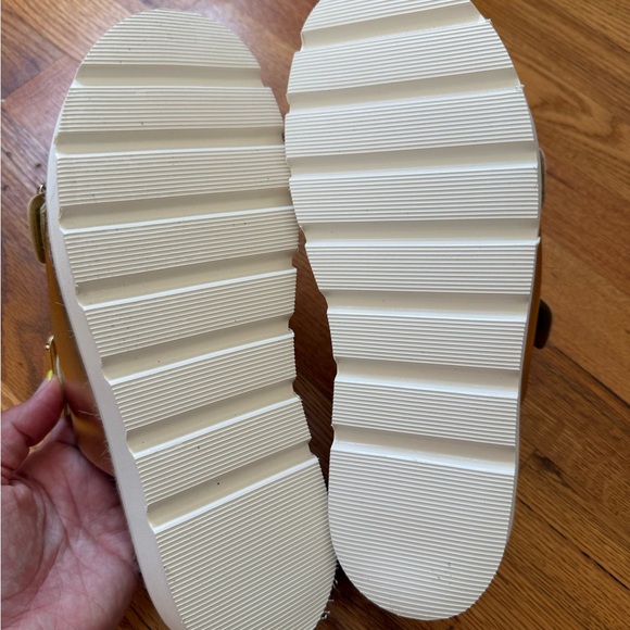 Madden Girl Mythical Espadrille Platform Metallic Gold Sandals - Picture 4 of 5